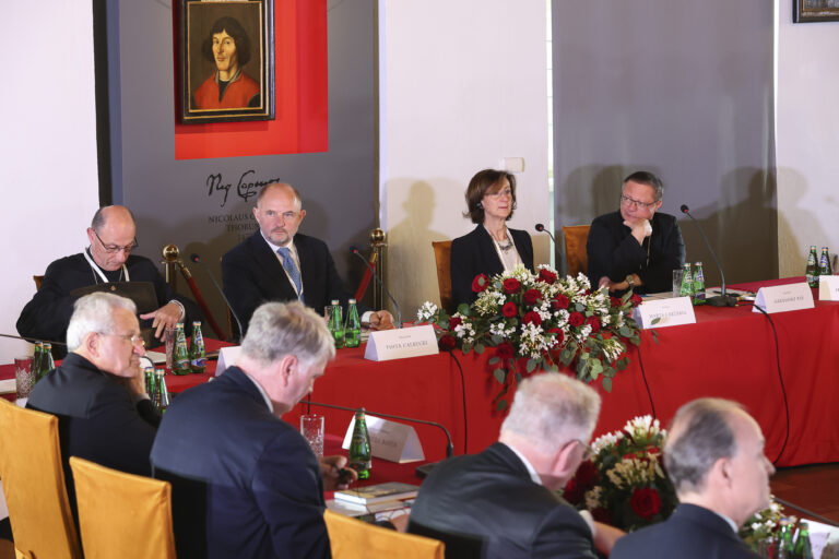 Colloquium Charitativum Novum – właściwe relacje i sprawiedliwe instytucje
